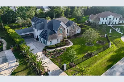 12210 Leather Saddle Court, Houston, TX 77044 - Photo 43