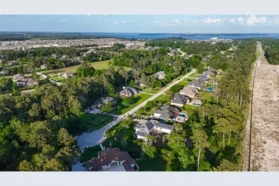 12210 Leather Saddle Court, Houston, TX 77044 - Photo 39