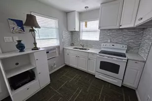 354 Sir Lancelot Dr N, Sargent, TX 77414 - Photo 15
