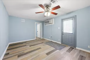 1370 2nd St, Vidor, TX 77662 - Photo 17