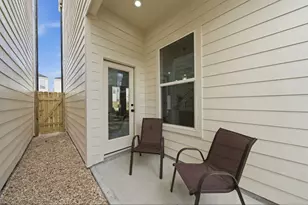 8910 Knoll Leaf Dr, Houston, TX 77080 - Photo 27