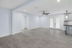 5623 Cerritos Dr, Houston, TX 77035 - Photo 3