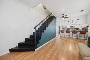 638 W Fisher St, Bellville, TX 77418 - Photo 9