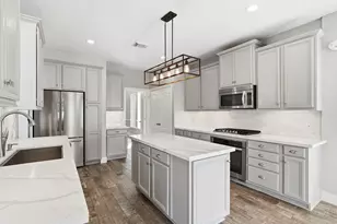 8833 Snowy Owl Loop, Missouri City, TX 77459 - Photo 13