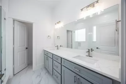 1941 Knoll Square Drive, Houston, TX 77080 - Photo 15