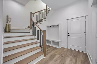 1941 Knoll Square Drive, Houston, TX 77080 - Photo 7