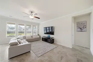 4335 Tawny Timber Dr, Spring, TX 77386 - Photo 9