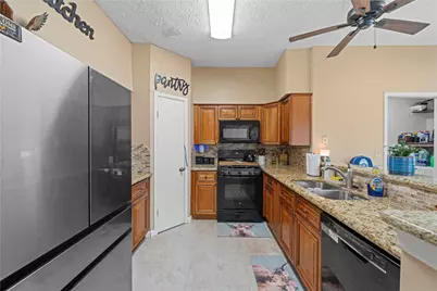 10502 Crescent Moon Drive, Houston, TX 77064 - Photo 7