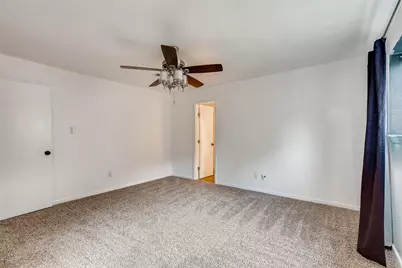 946 Mesa Terrace Drive, Katy, TX 77450 - Photo 13