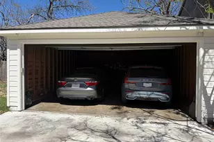 1632 Bonnie Brae St, Houston, TX 77006 - Photo 35