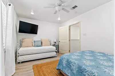 145 Howard Avenue, Surfside Beach, TX 77541 - Photo 19