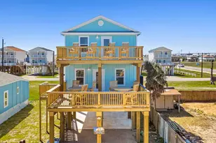 145 Howard Ave, Surfside Beach, TX 77541 - Photo 5
