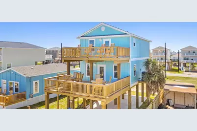 145 Howard Avenue, Surfside Beach, TX 77541 - Photo 1