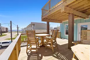 145 Howard Ave, Surfside Beach, TX 77541 - Photo 7