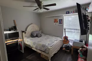 1406 Ashwood Dr, Sugar Land, TX 77498 - Photo 29