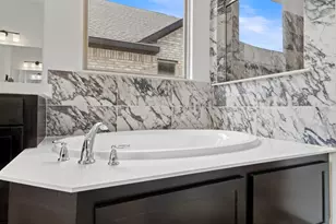 4717 Gully Marin Ln, League City, TX 77573 - Photo 7