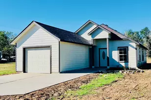 241 SE 19 Th St, Hempstead, TX 77445 - Photo 1