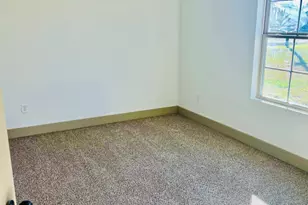 241 SE 19 Th St, Hempstead, TX 77445 - Photo 11