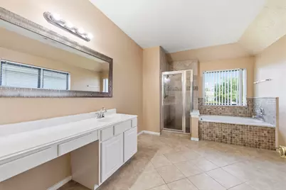 15106 Turphin Way, Sugar Land, TX 77498 - Photo 19