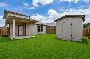 14211 Grand Hls Dr, Conroe, TX 77303 - Photo 23