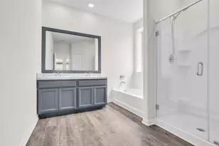 14211 Grand Hls Dr, Conroe, TX 77303 - Photo 17