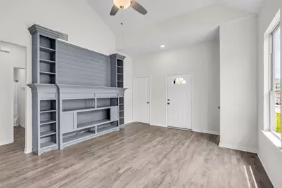 14211 Grand Hills Drive, Conroe, TX 77303 - Photo 7
