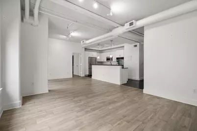 1901 Post Oak Boulevard #402, Houston, TX 77056 - Photo 9