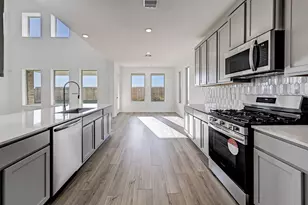 2605 Mackinac Bay Dr, La Marque, TX 77568 - Photo 17