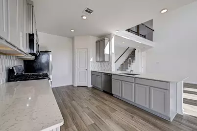 2605 Mackinac Bay Drive, La Marque, TX 77568 - Photo 15