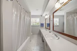 14919 Perthshire Rd, Houston, TX 77079 - Photo 23