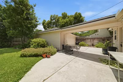 14919 Perthshire Road, Houston, TX 77079 - Photo 29