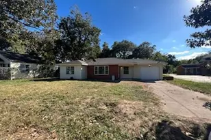 1013 W Spanish Camp Rd, Wharton, TX 77488 - Photo 1