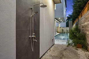 2129 Quenby St, Houston, TX 77005 - Photo 37