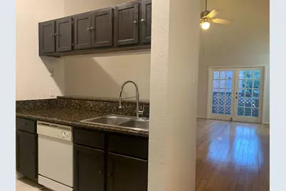 8055 Cambridge Street #90, Houston, TX 77054 - Photo 5