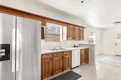 16215 Spinnaker Drive, Crosby, TX 77532 - Photo 9