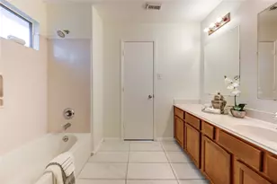 9926 Myrtle Field Ln, Houston, TX 77044 - Photo 21
