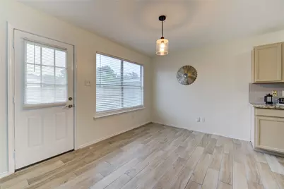 9926 Myrtle Field Lane, Houston, TX 77044 - Photo 13
