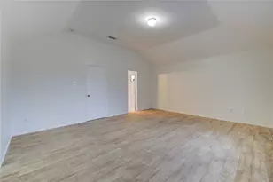 9926 Myrtle Field Ln, Houston, TX 77044 - Photo 17