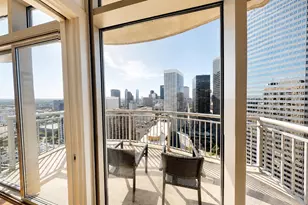 1400 McKinney St, Houston, TX 77010 - Photo 17
