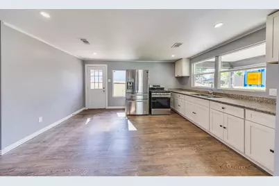 1106 11th Street, Galena Park, TX 77547 - Photo 9