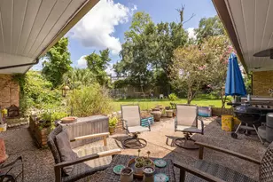 1005 Oak Dr, Liberty, TX 77575 - Photo 35