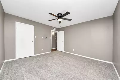 3105 Walnut Bend Ln #32, Houston, TX 77042 - Photo 23