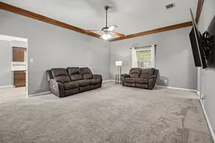 533 White Wing Ct, Dickinson, TX 77539 - Photo 7