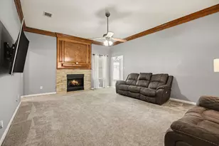 533 White Wing Ct, Dickinson, TX 77539 - Photo 5