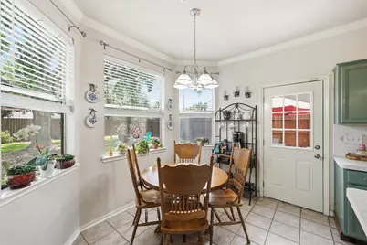 18046 Overlook Park Court, Humble, TX 77346 - Photo 11