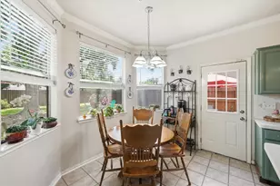 18046 Overlook Park Ct, Humble, TX 77346 - Photo 11