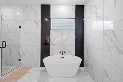 2108 Beall Street, Houston, TX 77008 - Photo 21