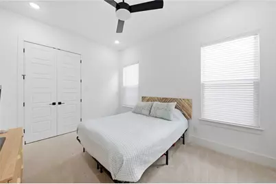 2108 Beall Street, Houston, TX 77008 - Photo 23