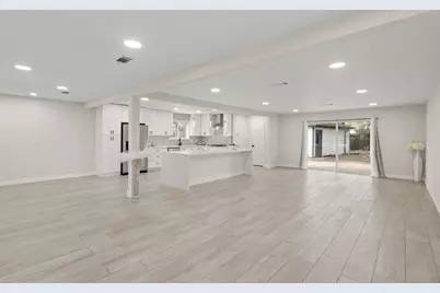 5510 Braesvalley Drive, Houston, TX 77096 - Photo 5