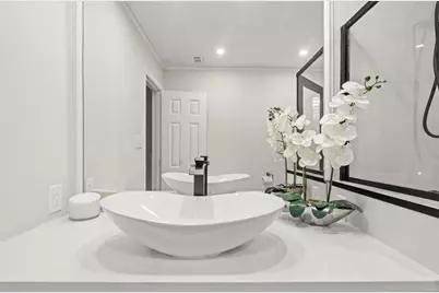 5510 Braesvalley Drive, Houston, TX 77096 - Photo 13